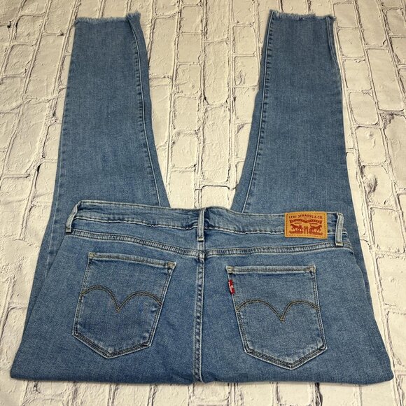 Levi's 711 Skinny Fringed Ankle Jeans Size 33 - Picture 2 of 6